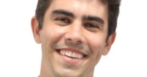 Alejandro Martínez Rico, psiquiatra: “El problema es pretender vivir como si no tuviéramos límites”