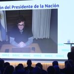 Milei dijo que su único rival es él mismo y que, si no lo votan, los argentinos “pagarán”